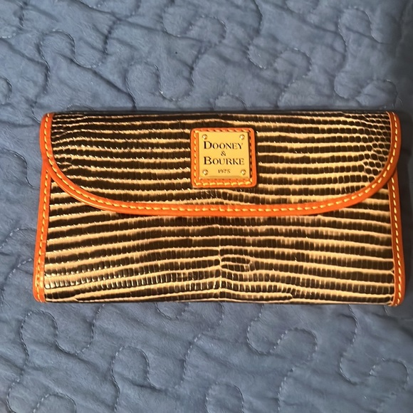 SOLD - Picture 5 of 9